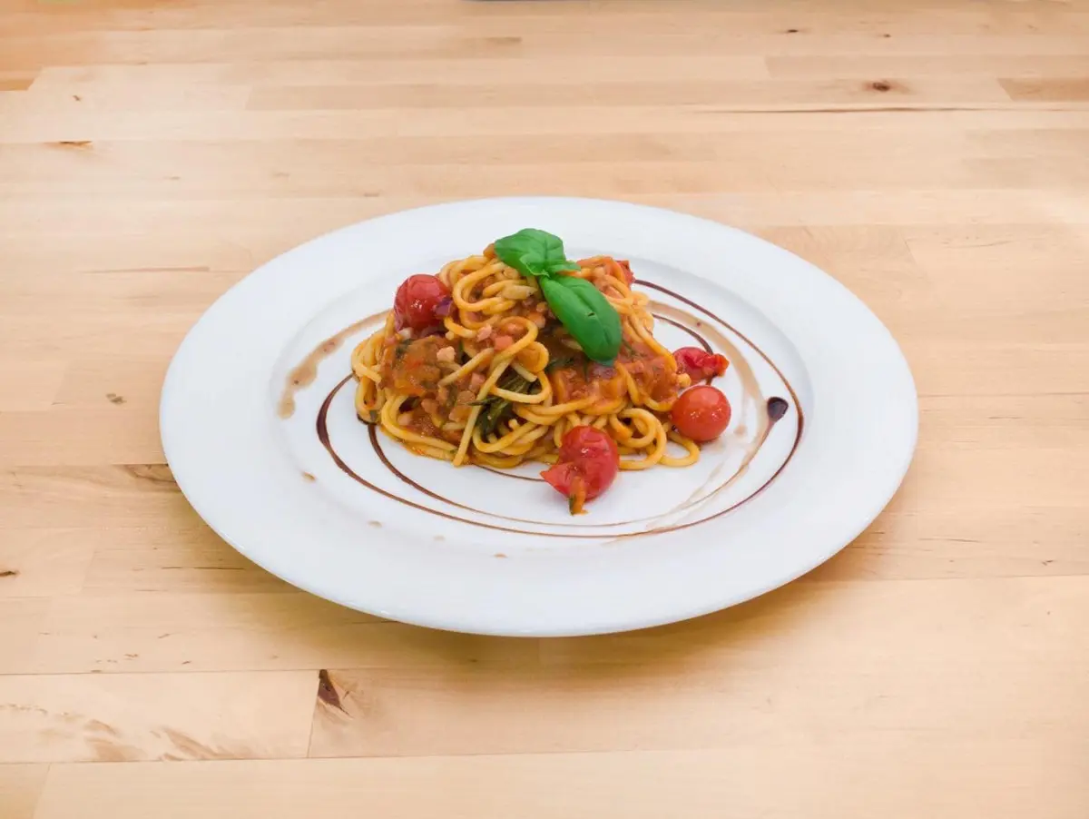 A plate of pasta
